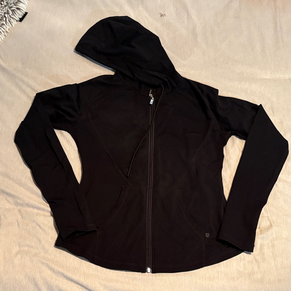 BUFFBUNNY Black Women's Hooded Zip-Up Jacket